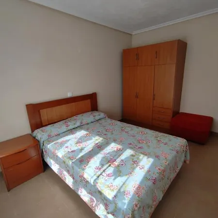 Apartamento,6 Huespedes, Piscina, Garaje,playas Piscina,garaje, Playas, شقة *
