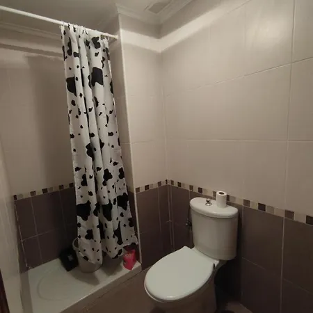 Apartamento,6 Huespedes, Piscina, Garaje,playas Piscina,garaje, Playas, *