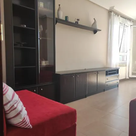 شقة Apartamento,6 Huespedes, Piscina, Garaje,playas Piscina,garaje, Playas,
